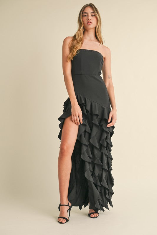 RUFFLE DETAILED TUBE MAXI DRESS