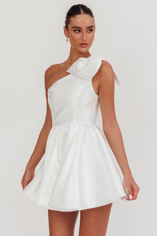 WHITE ONE SHOULDER BOW TIE DRESS